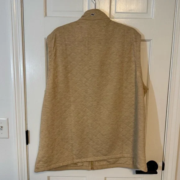 Vineyard Vines | Men’s Quilted Vest, Tan Color, Size XXL - NWT - Picture 3 of 6